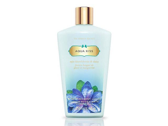 Victoria's Secret Aqua Kiss Body Lotion Rain-Kissed Freesia and Daisy Lotion 250 ml